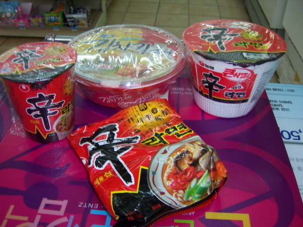 INSTANT NOODLES7.jpg